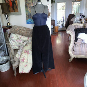 Women's M Collection Black Maxi Skirt Size 11